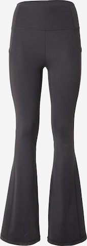 Fabletics Расклешенный Спортивные штаны 'Oasis' в Черный: спереди