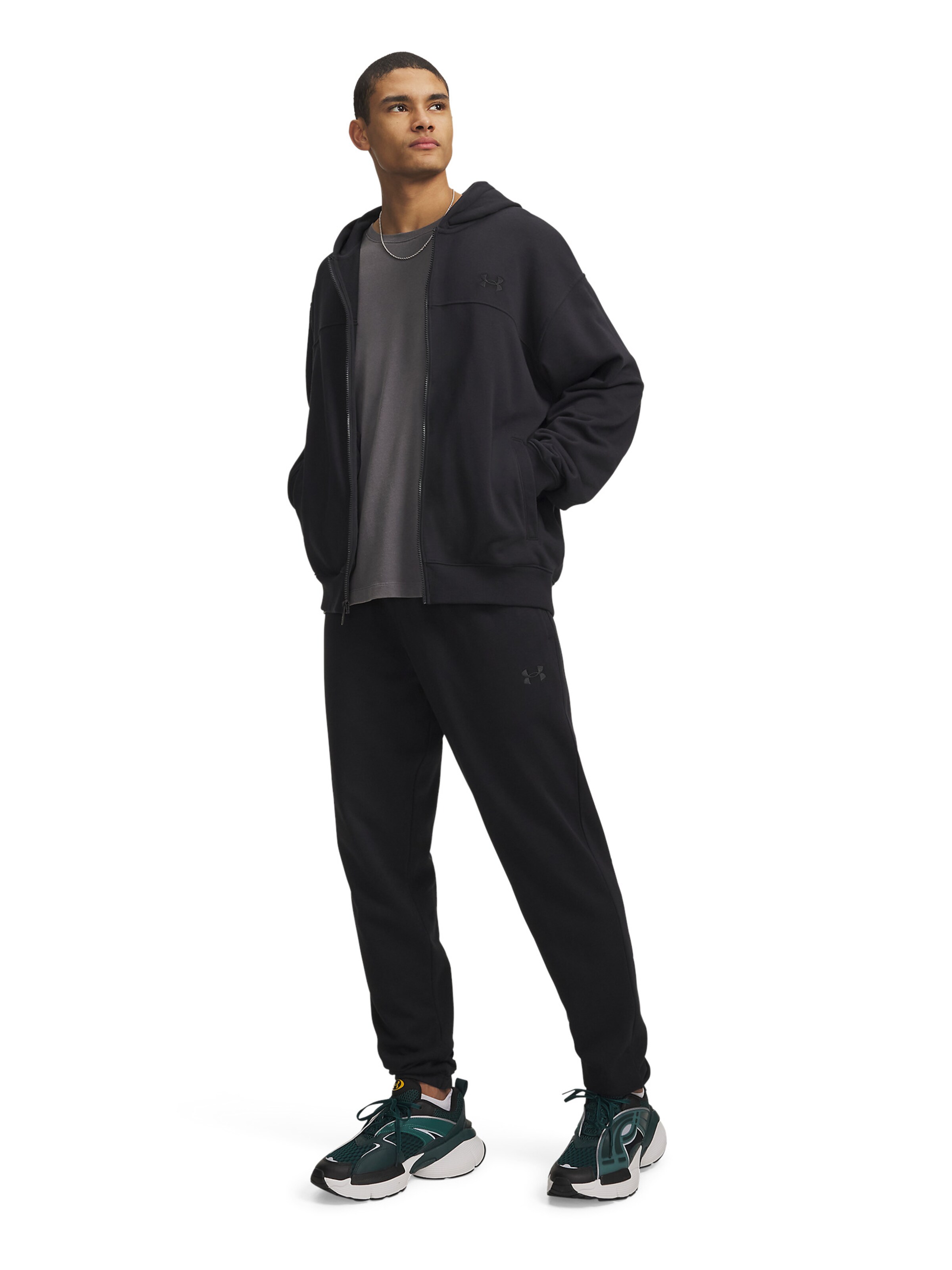 UNDER ARMOUR Tapered Workout Pants 'Rival' in Black