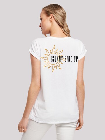 T-shirt 'Sunny side up' F4NT4STIC en blanc : devant