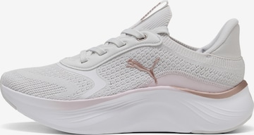 Baskets basses 'Softride Mayve 2' PUMA en gris : devant