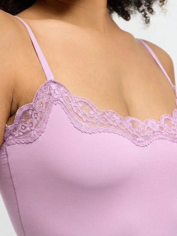 Body 'Bodysuit String mit Lace' cfab en violet