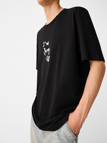 Bershka T-Shirt in Schwarz