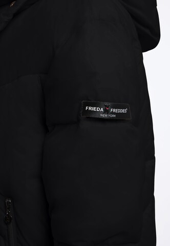 Frieda & Freddies NY Winter Coat 'Stormhero' in Black