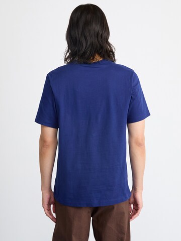 T-Shirt Jordan en bleu