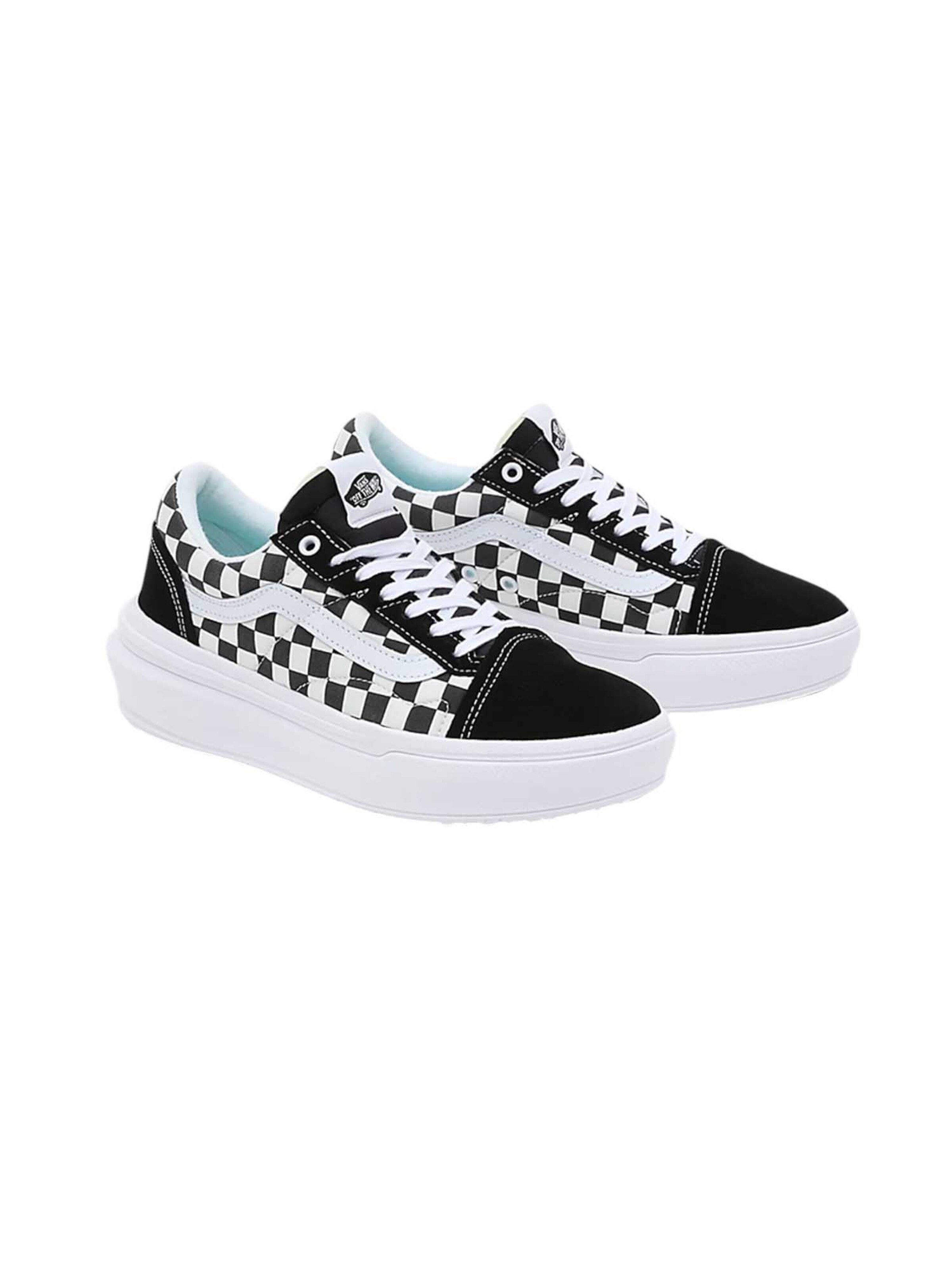 Baskets basses VANS en noir