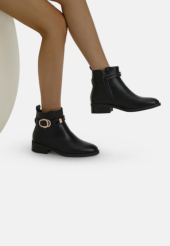 Elara Enkellaarsjes in Zwart