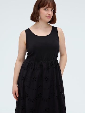 Robe Fiorella Rubino en noir