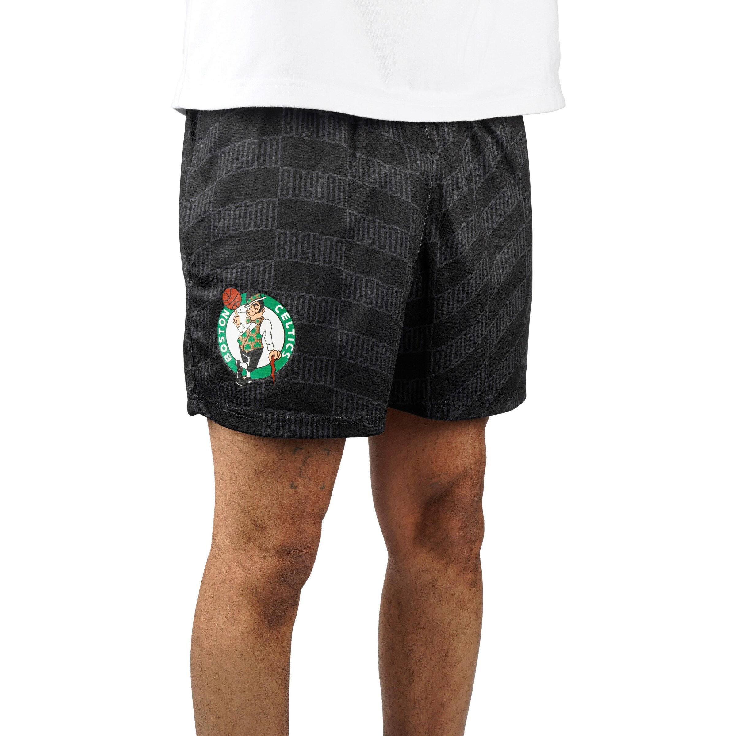 NEW ERA Loosefit Sportshorts 'Boston Celtics' in Schwarz