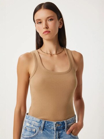 Happiness İstanbul - Top 'Tanktops & Camis' em bege