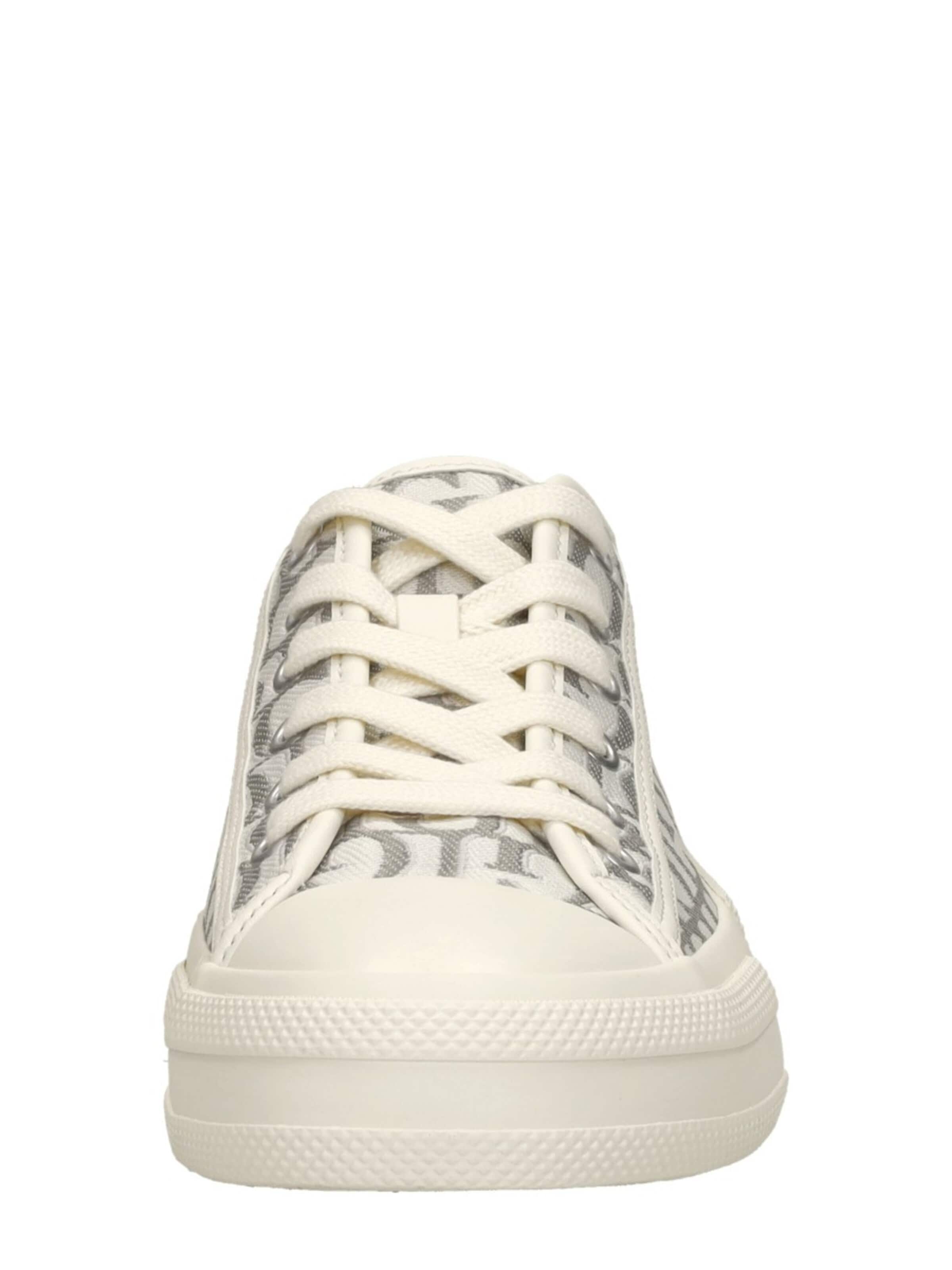 GUESS Sneaker low 'Carey'‌‌‌‌‌‌ in Grau