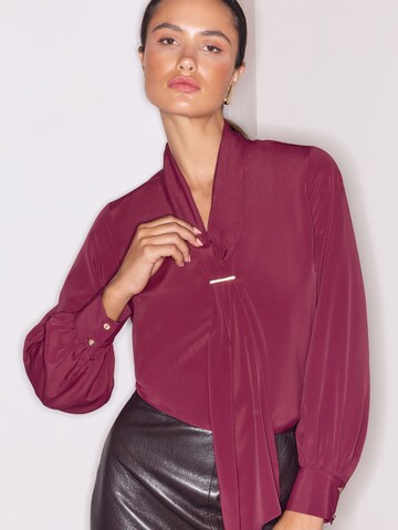 Chemisier Lipsy en rouge : devant