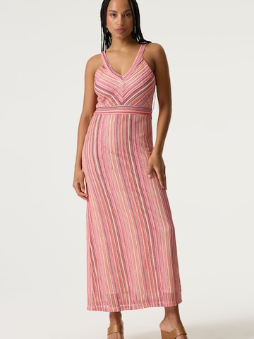 GARCIA - Vestido de malha em rosa: frente