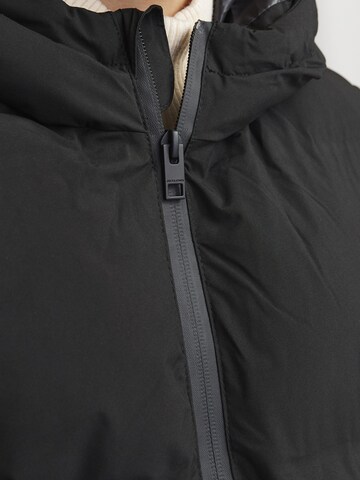 Jack & Jones Junior Vinterjakke i sort