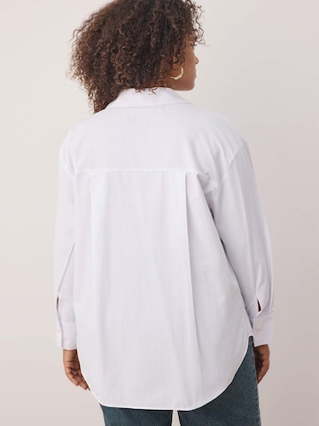 Trendyol Curve - Blusa en blanco