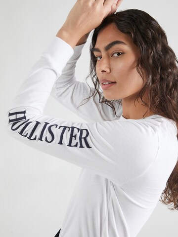 Maglietta 'ICONIC' di HOLLISTER in bianco