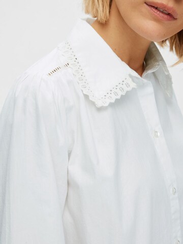 Camicia da donna 'VALERI' di SELECTED FEMME in bianco