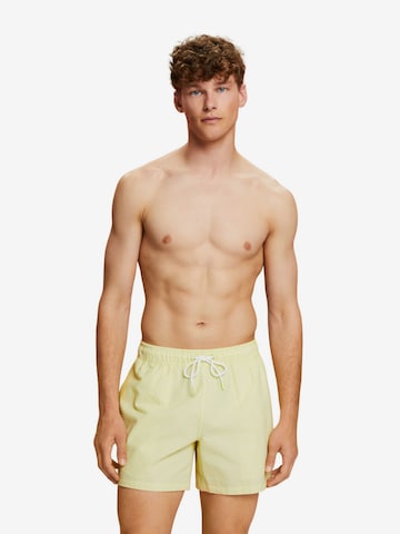 ESPRIT Badeshorts in Gelb