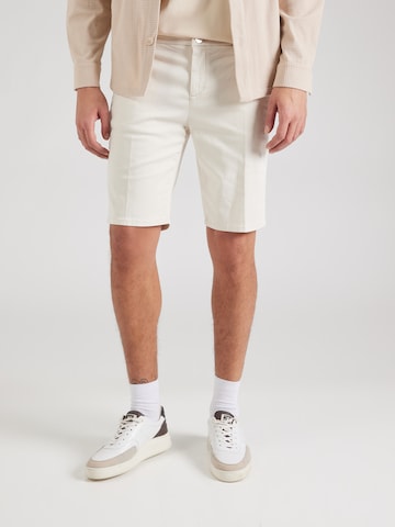 Goldgarn Regular Chino trousers in Beige: front