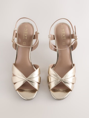 Next Sandalen met riem in Goud