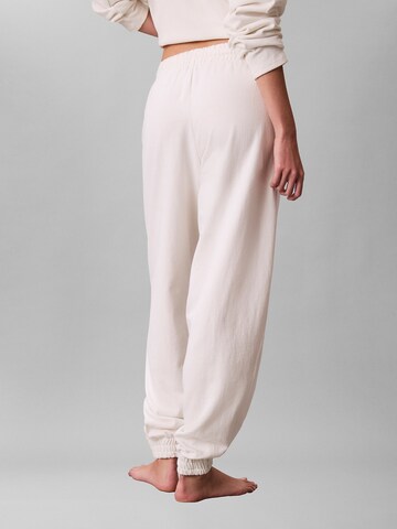 Calvin Klein Tapered Hose 'Heritage' in Weiß