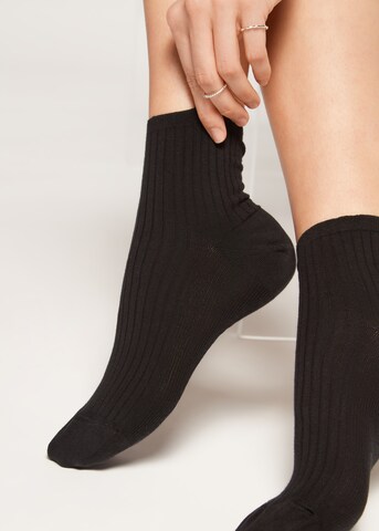 CALZEDONIA Socks in Black: front