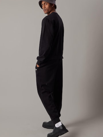 Sweat-shirt 'Felpa Felpata Girocollo' OWN Off With Nature en noir