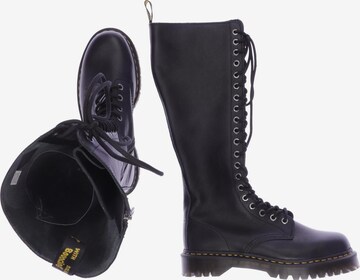 Dr. Martens Dress Boots in 43 in Black: front