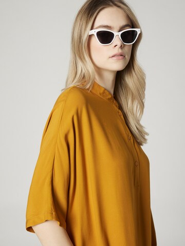Abito camicia 'Livy' di Wemoto in giallo