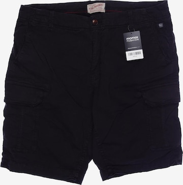 Petrol Industries Shorts in 34 in Black: front