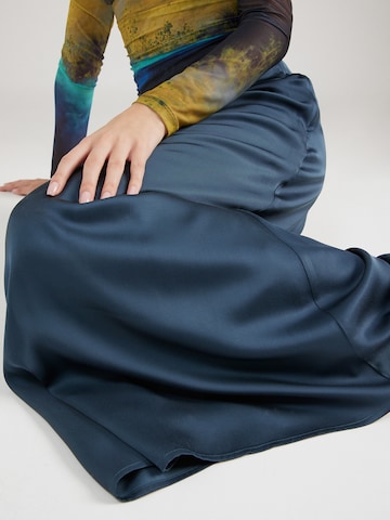 COMMA Skirt in Blue