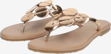 Dockers by Gerli T-Bar Sandals in Gold