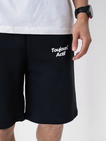 Regular Pantalon ' Apres ' Toujours Actif en noir