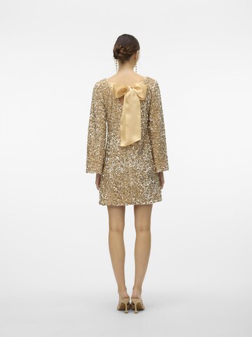 Robe de cocktail 'LAILA' VERO MODA en beige