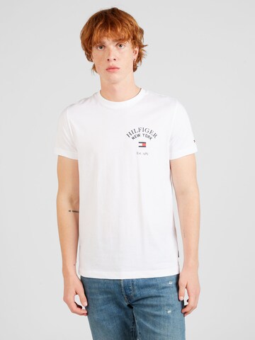 T-Shirt TOMMY HILFIGER en blanc : devant