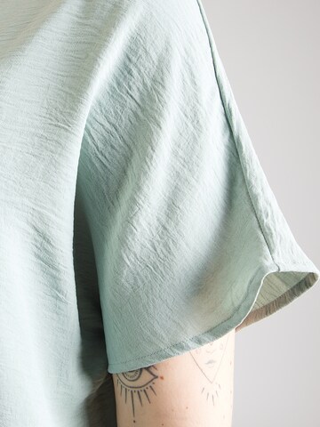 zaļš ONLY Carmakoma Blūze 'CARMETTA'