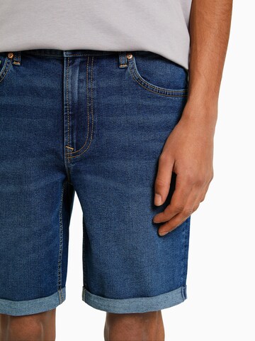 Regular Jeans de la Bershka pe albastru