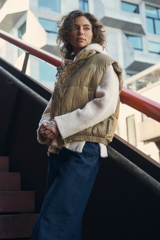 SENSES.THE LABEL Brushed Kapuzenpullover KO:SY in Beige