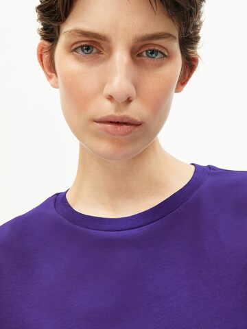 ARMEDANGELS T-Shirt LUALAA in Lila
