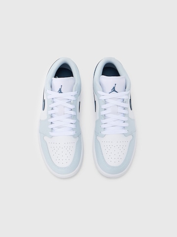 Baskets basses 'Air Jordan 1' Jordan en blanc