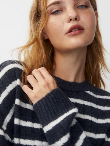 Pull&Bear Sweater in Blue