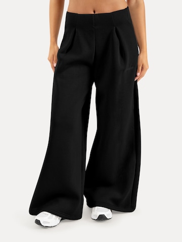 Loosefit Pantalon ' Sylva ' Smilodox en noir : devant