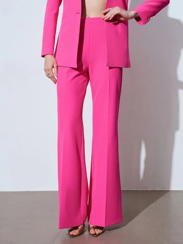 évasé Pantalon Dilvin en rose