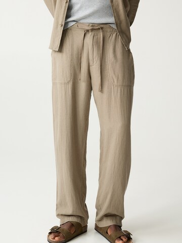 Loosefit Pantalon Pull&Bear en beige : devant