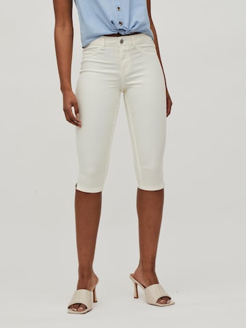Skinny Jeans 'ANA' di VILA in bianco: frontale