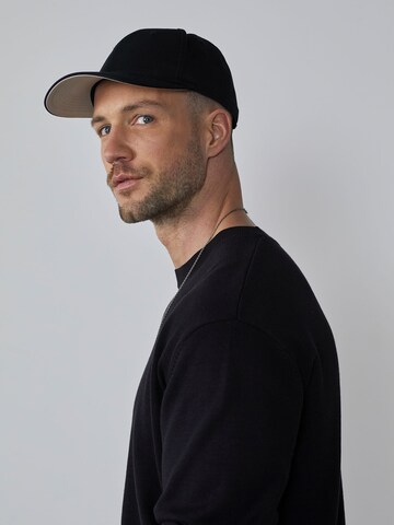 DAN FOX APPAREL Cap 'Mats' in Black