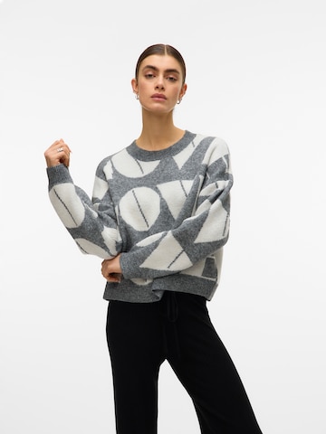 VERO MODA Neulepaita 'VMLOVE' värissä harmaa: etupuoli