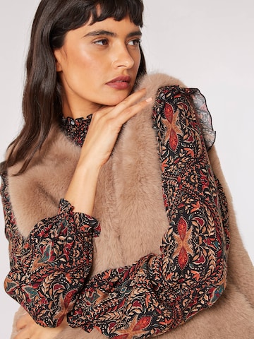 Apricot Vest in Brown