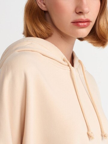 Dilvin Sweatshirt in Beige