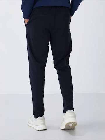 Tommy Life Tapered Workout Pants 'Jogginghose' in Blue