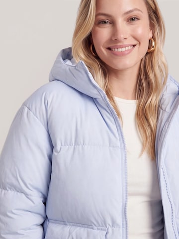 Tatiana Zidekova Between-Season Jacket in Blue